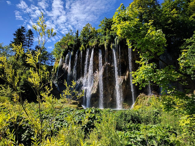 Hiking in Split, Croatia: From Historic Alleys to Cool Baths!