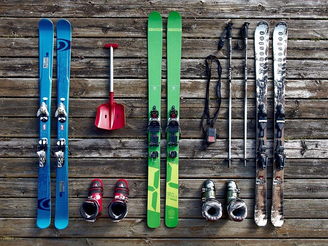 The Ultimate Guide to What to Wear When Skiing